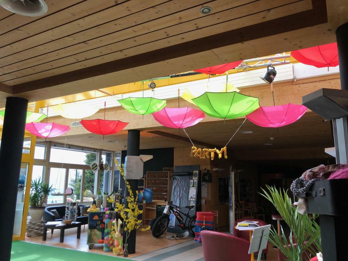 Budget Rooms Gstaad เชินรีด ภายนอก รูปภาพ